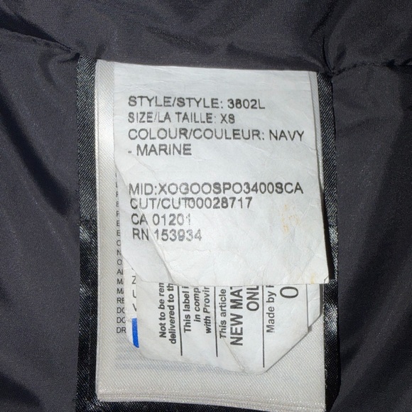 Canada goose navy colour in a great condition - Picture 14 of 14